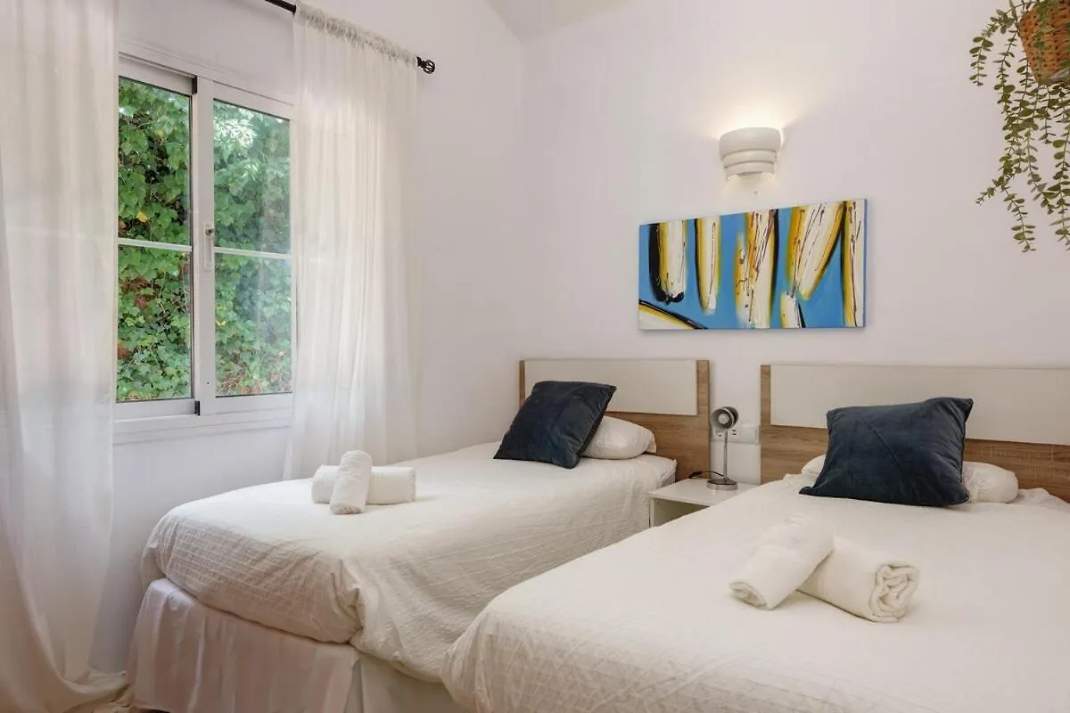 Villa Leones Malaga